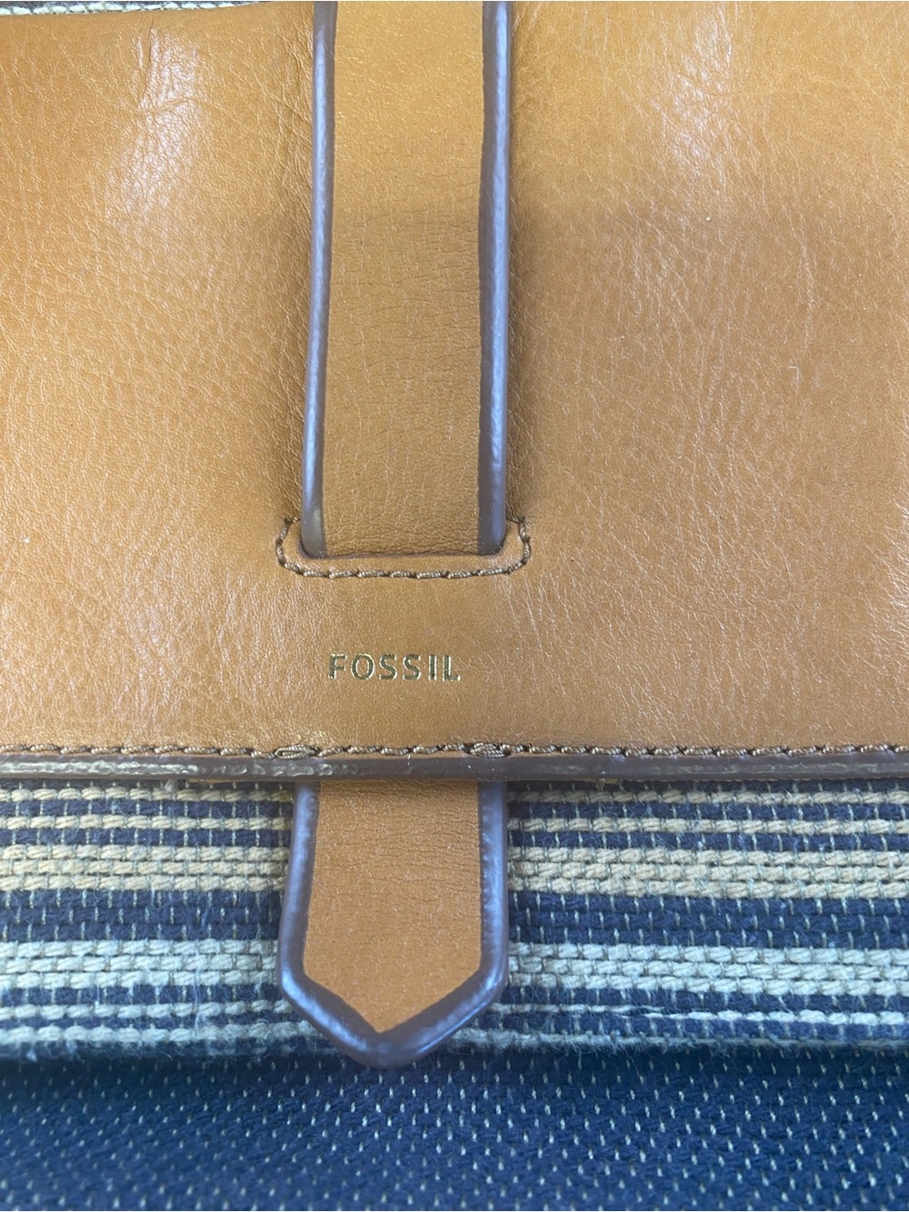 Fossil Kinley Bohemian Brown & BlueGrey Striped Canvas Crossbody Bag w/key charm - Picture 2 of 9